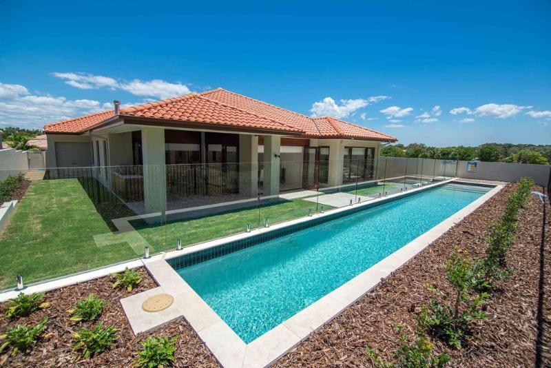Springs Golf & 4* Noosa Heads